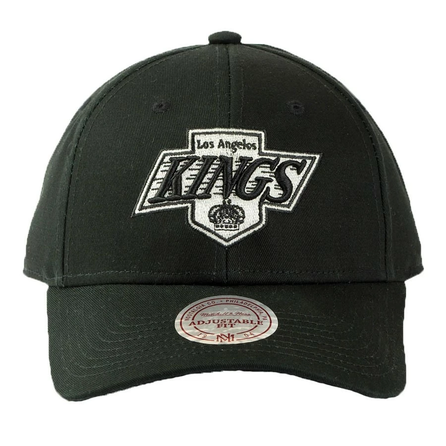 MITCHELL & NESS Los Angeles Kings Low Pro Strapback EU1053 MITCHELL & NESS Los Angeles Kings Low Pro Strapback EU1053 -Boutique CCM eng pl mitchell and ness strapback team logo low pro los angeles kings black 4480 2